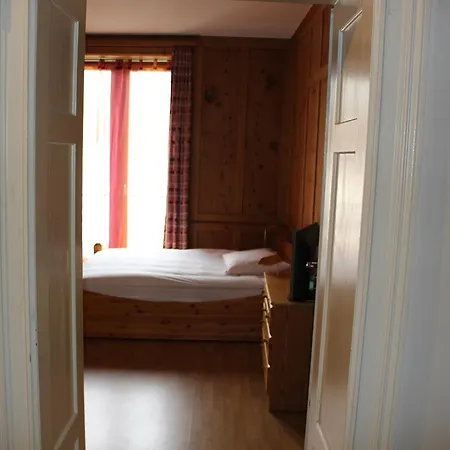 Bell'aria Aparthotel Davos